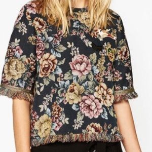 Zara floral top with paches